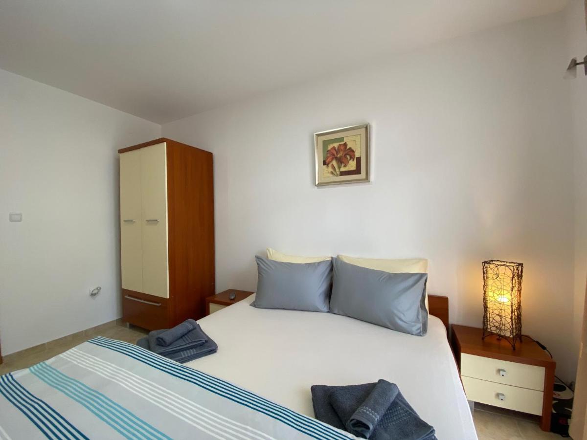 Anita A15 Family Apartment 써니비치 외부 사진